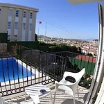 Bed & Breakfast Kandira Butik 4*