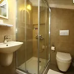 Bed & Breakfast Kandira Butik Çeşme