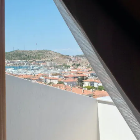 Kandira Butik Bed & Breakfast 4*