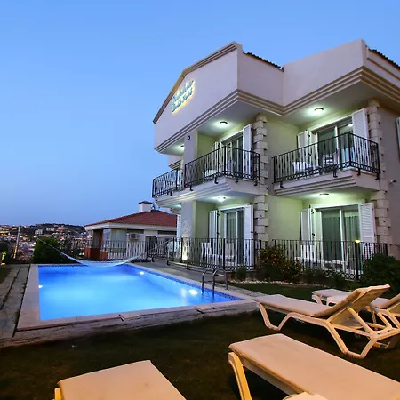 Kandira Butik Bed & Breakfast Çeşme