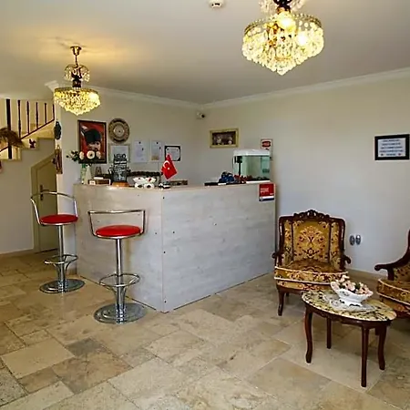 Kandira Butik Bed & Breakfast Cesme