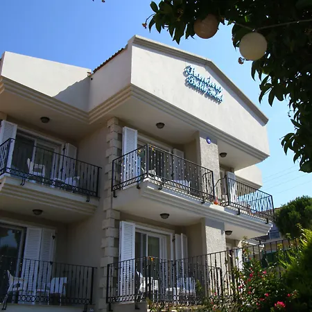 Bed and breakfast Kandira Butik 4*