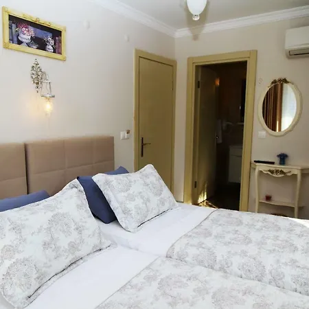 Bed & Breakfast Kandira Butik Çeşme