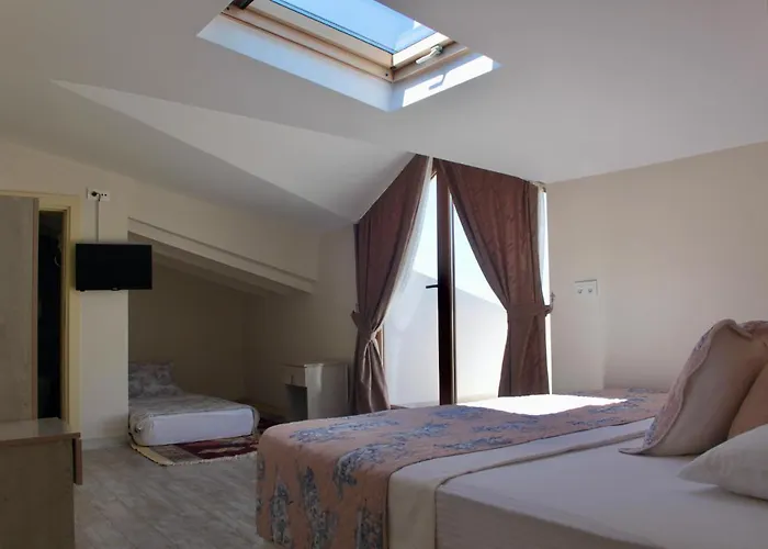 Kandira Butik 4* Çeşme