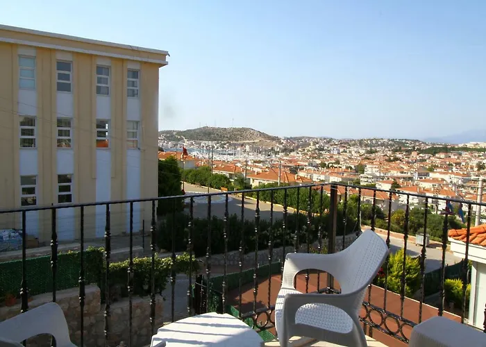 Kandira Butik Bed & Breakfast Çeşme